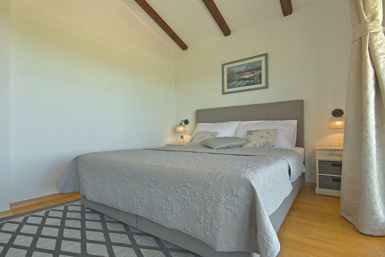 Villa Vespera Rosini Extérieur photo