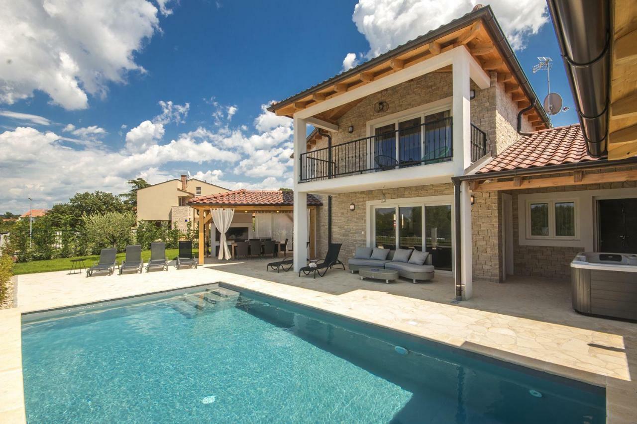 Villa Vespera Rosini Extérieur photo