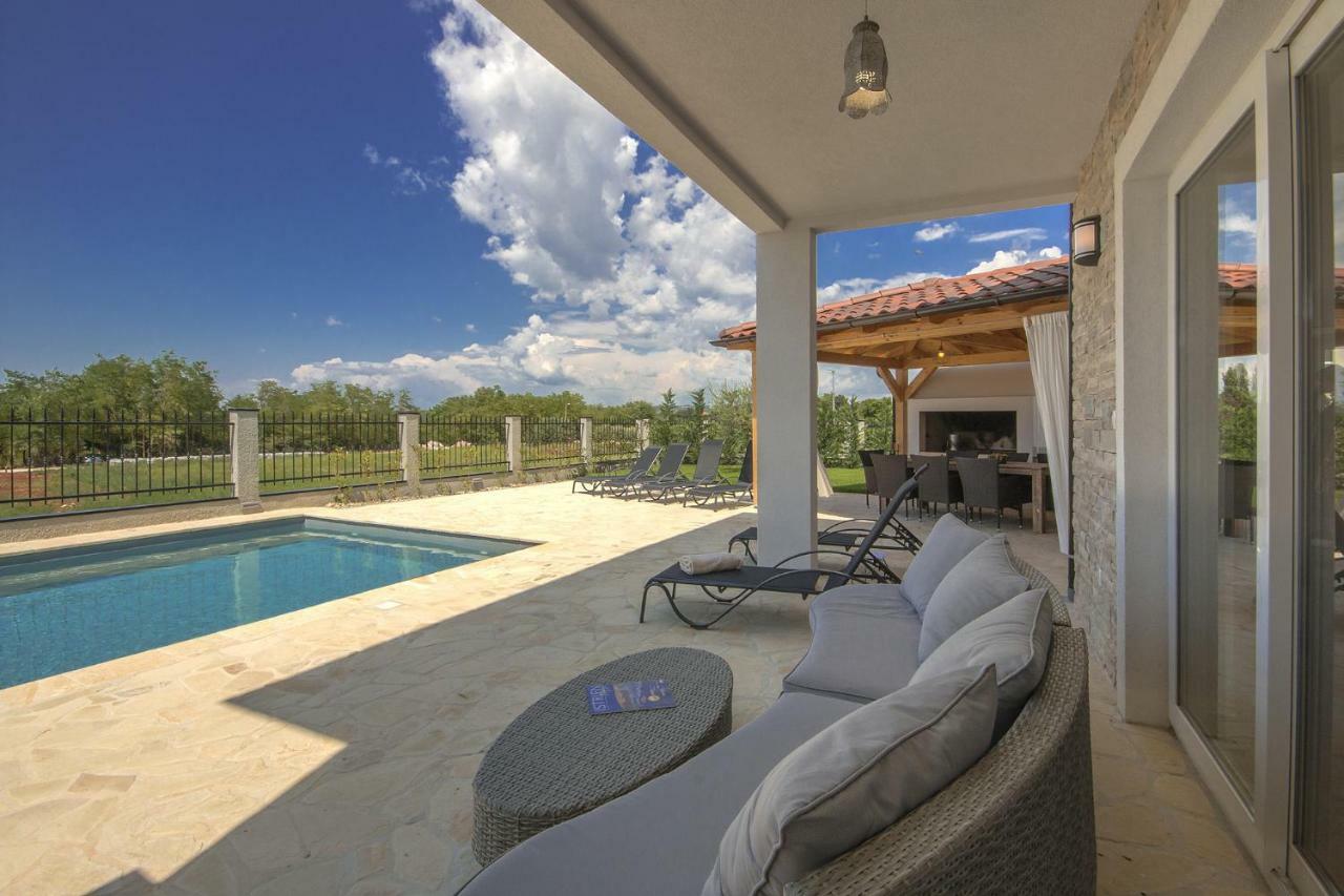 Villa Vespera Rosini Extérieur photo